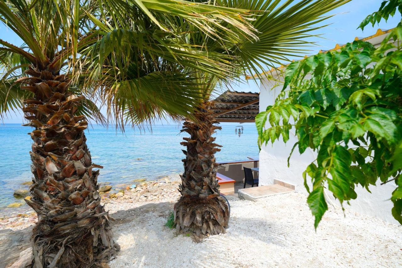 Villa To Kyma - Seafront House Skála Kallirákhis Esterno foto